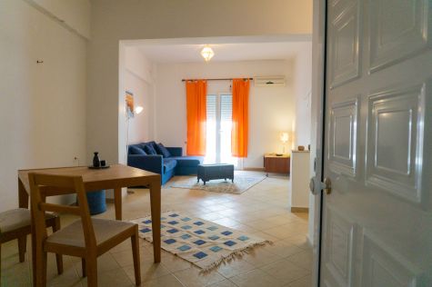 VAG321- One bedroom apartment within the center of Agia Galini