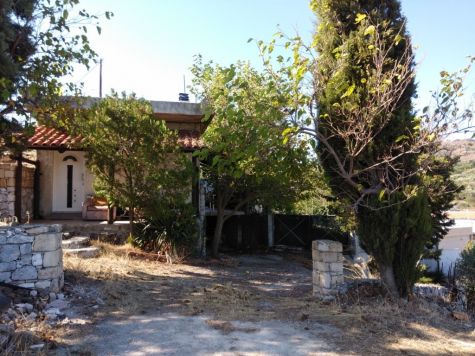 VMO316 - A two bedroom village house with lovely mountain views in Mourne