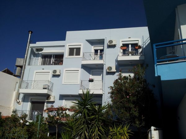 HO21 - Agia Galini, Apartment Block in superb position over looking the harbour - 1