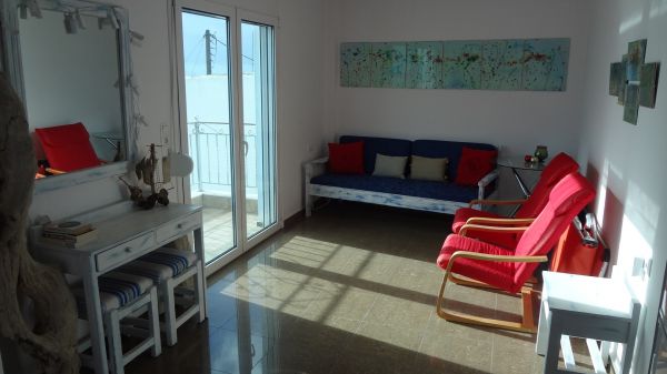 HO21 - Agia Galini, Apartment Block in superb position over looking the harbour - 3
