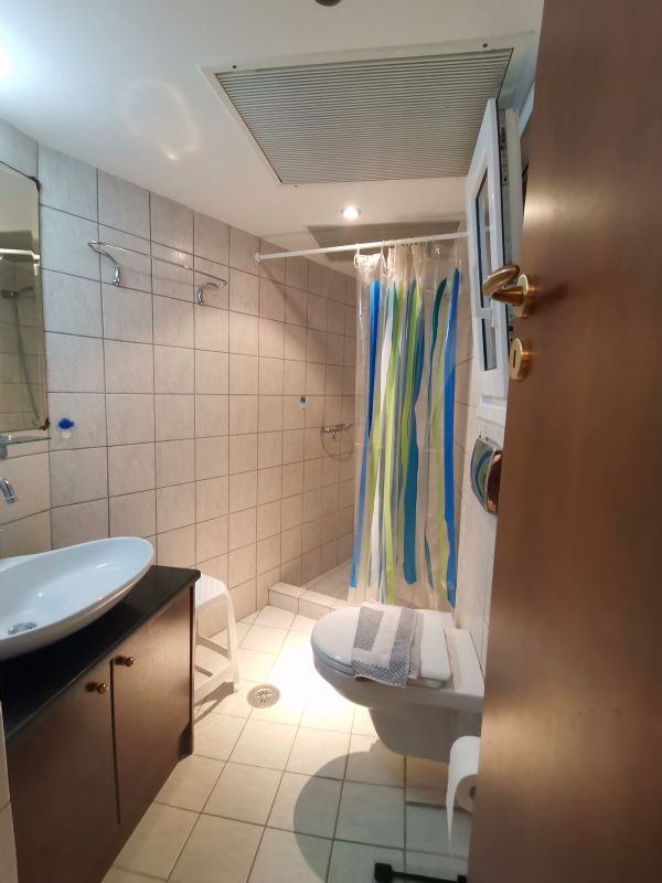 VAG 308 - A FIVE BEDROOM LUXURY VILLA WITH FANTASTIC SEA VIEWS IN AGIA GALINI - 8