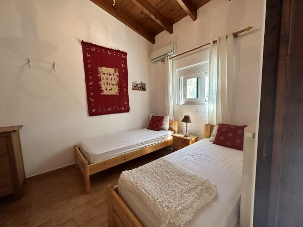 VMO312 - A two bedroom village house with a garden in the village of Mourne - 12