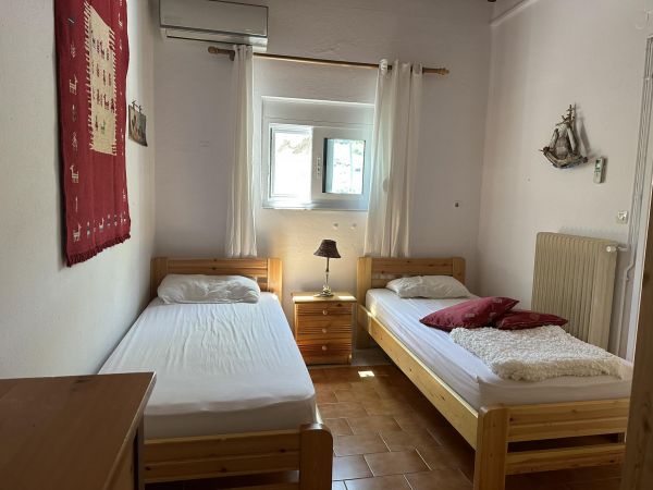 VMO312 - A two bedroom village house with a garden in the village of Mourne - 5