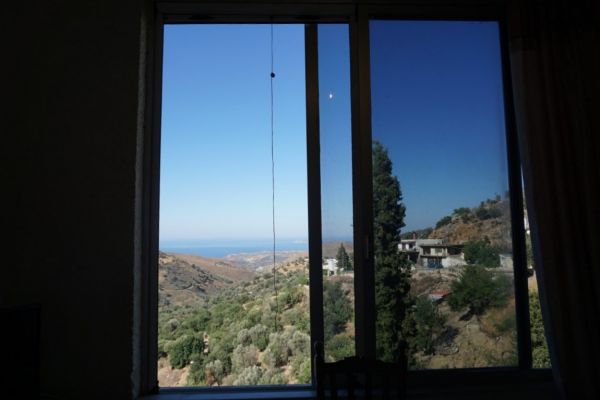 VPL 315 - A two bedroom village house with sea views in Platanos - 7