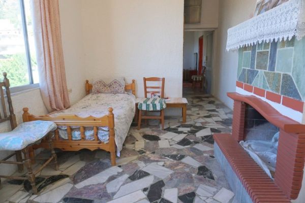 VPL 315 - A two bedroom village house with sea views in Platanos - 8
